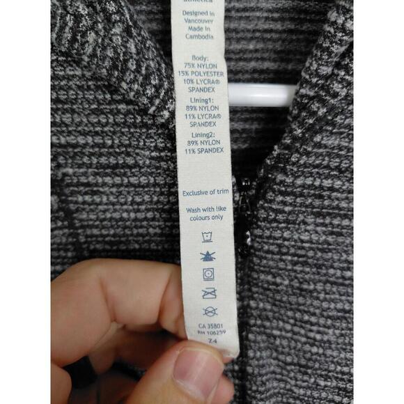 Lululemon Top Womens 10 Think Fast Pullover Athleisure Yoga Pilates Thumb Holes - Picture 8 of 11